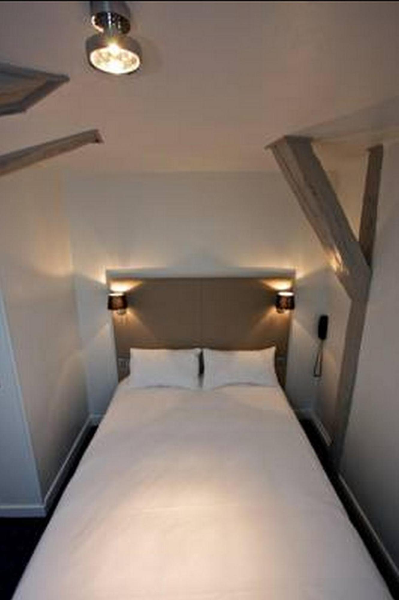 Hotel Henri IV La Rochelle  Kültér fotó
