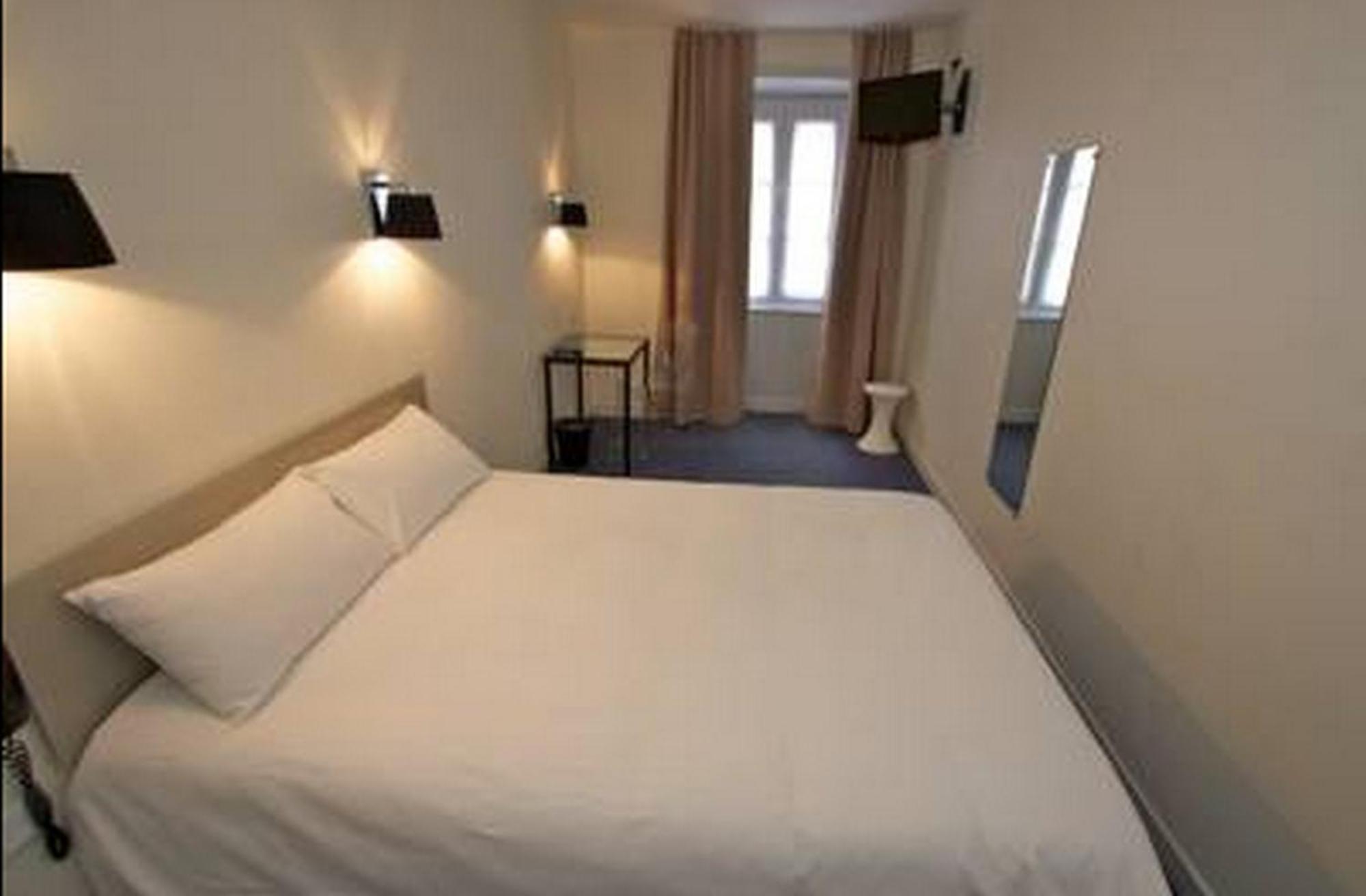 Hotel Henri IV La Rochelle  Kültér fotó