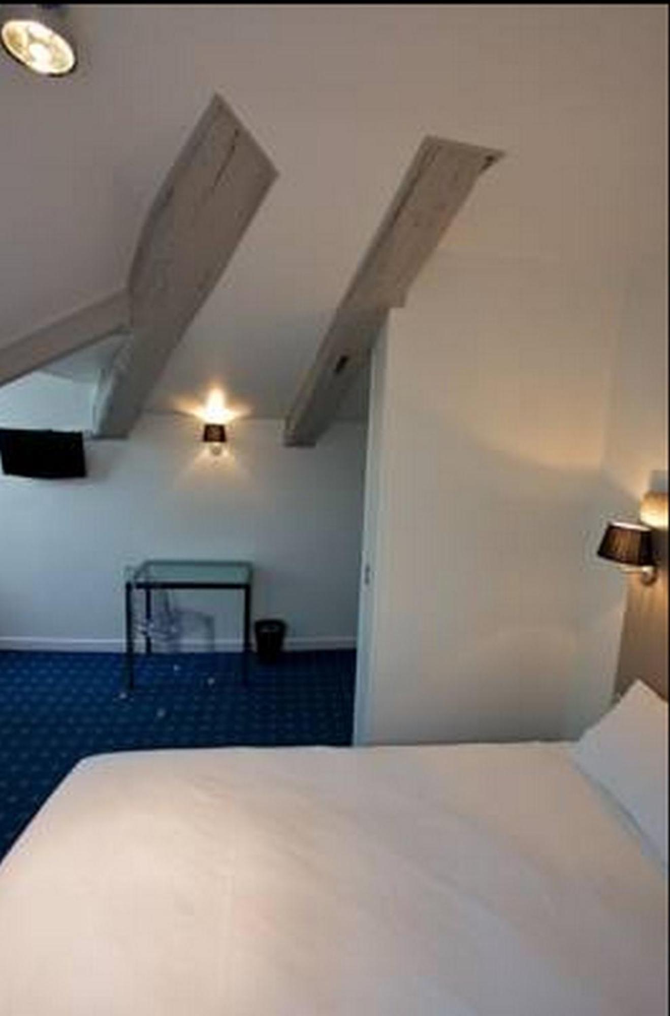 Hotel Henri IV La Rochelle  Kültér fotó